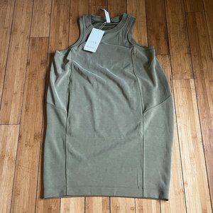 NWT Lululemon Softstreme Back In Action Dress W/ Pockets Bronze Green Wmn Sz 10